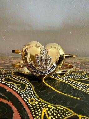 VTG Juicy Couture Y2K Gold Puffy Heart Tiara Crown Rhinestone Cuff Bangle